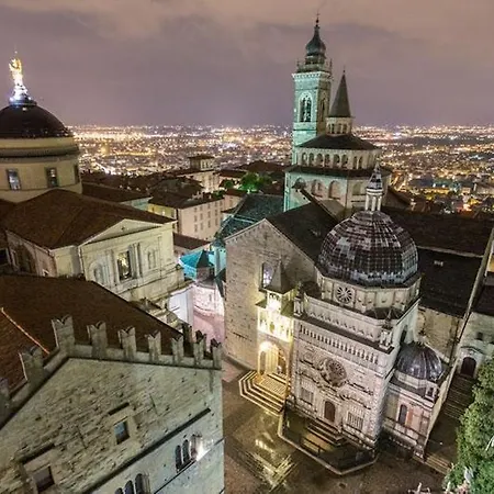Ferienwohnung Porta Dipinta House Bergamo Alta Zimmer foto