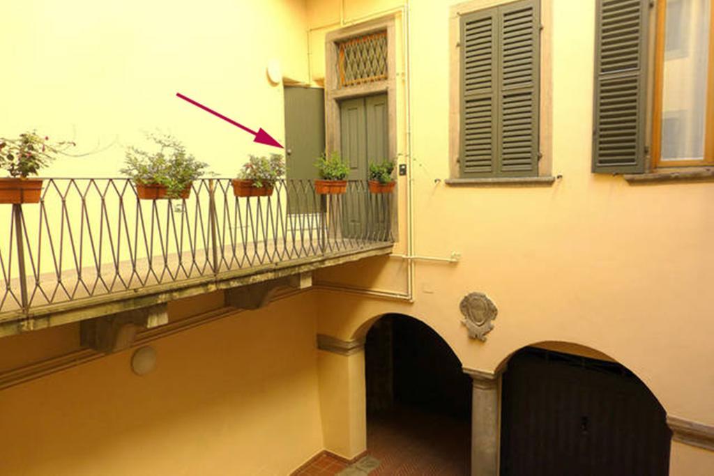 Porta Dipinta House Alta Apartment